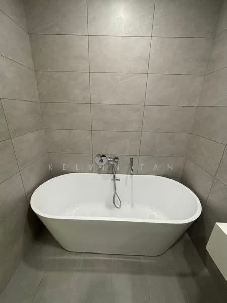 Service Residence for Rent at Dorsett Waterfront Subang - Kelvin Tan - Bathroom - PropertyGuru.com.my