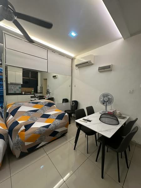 Servis Apartment untuk Disewa di Palazio - Alfred Yap - Living Room - PropertyGuru.com.my