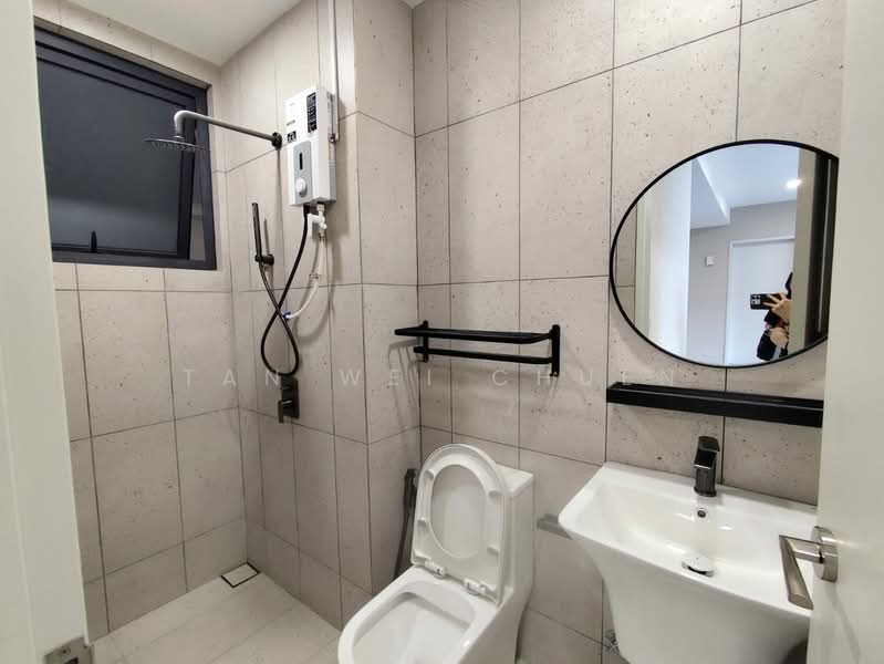 Kondominium untuk Disewa di EdgeWood Residences @ SkySanctuary - Tan Wei Chuen - Bathroom - PropertyGuru.com.my
