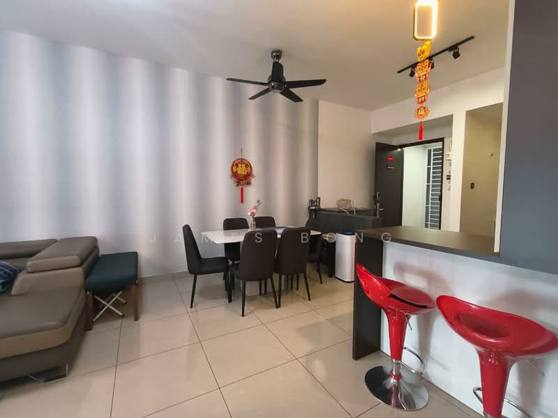 Apartment for Sale at D'Secret Garden 2 (Pangsapuri Kempas Indah 2) - James Bong - Living Room - PropertyGuru.com.my