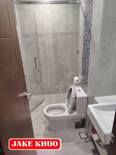 Kondominium untuk Disewa di Queens Residences Q1 @ Queens Waterfront - Jake Khoo - Bathroom - PropertyGuru.com.my