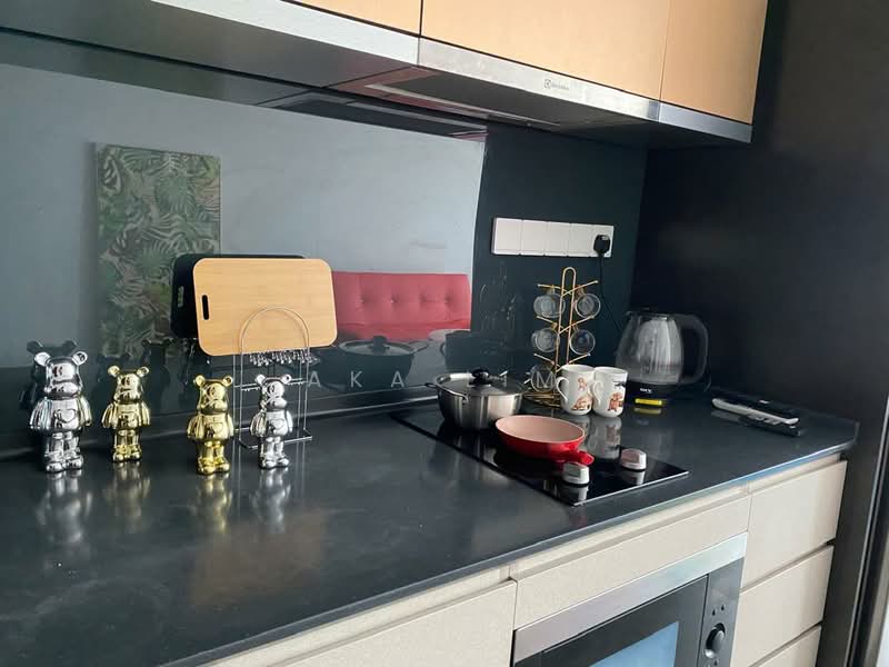 Servis Apartment untuk Dijual di Scarletz Suites @ KL City Centre - Aka Lim - Kitchen - PropertyGuru.com.my