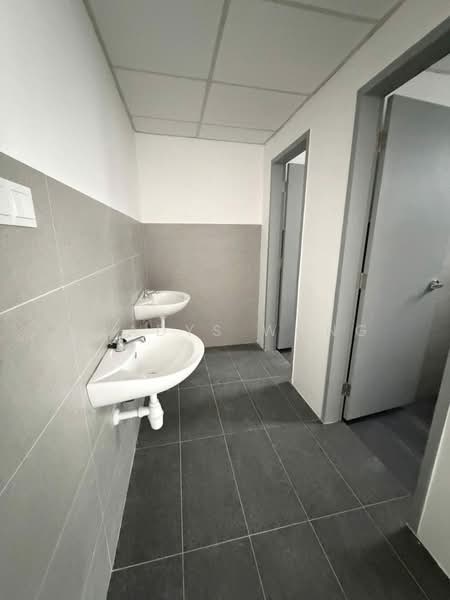 Shop for Sale in Austin Crest (Johor Bahru) - Gladys Wong - Bathroom - PropertyGuru.com.my