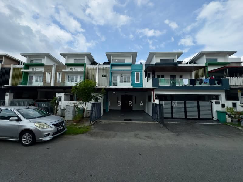 Rumah Teres 2 Tingkat untuk Dijual di Semenyih (Selangor) - Azli Ibrahim - Exterior - PropertyGuru.com.my