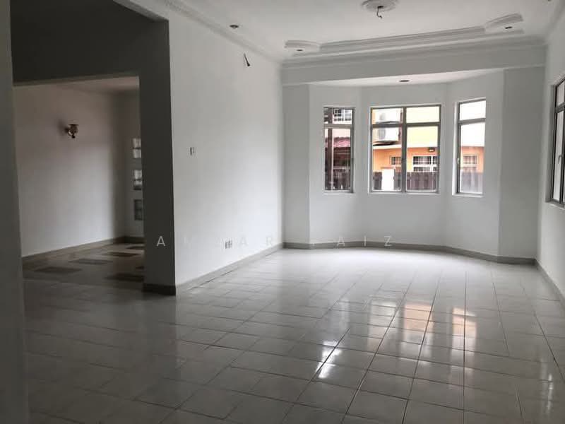 Semi-Detached House for Sale in Bandar Seri Putra (Bangi) - Amzar Faiz - PropertyGuru.com.my