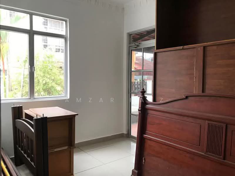 Semi-Detached House for Sale in Bandar Seri Putra (Bangi) - Amzar Faiz - PropertyGuru.com.my
