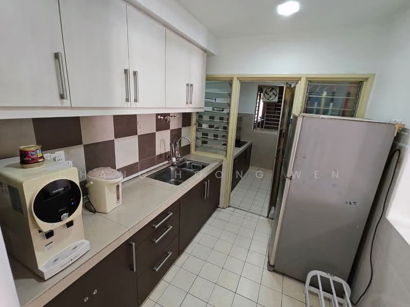 Condominium for Sale at Cengal Condominium - Chang Hoong Wen - Kitchen - PropertyGuru.com.my