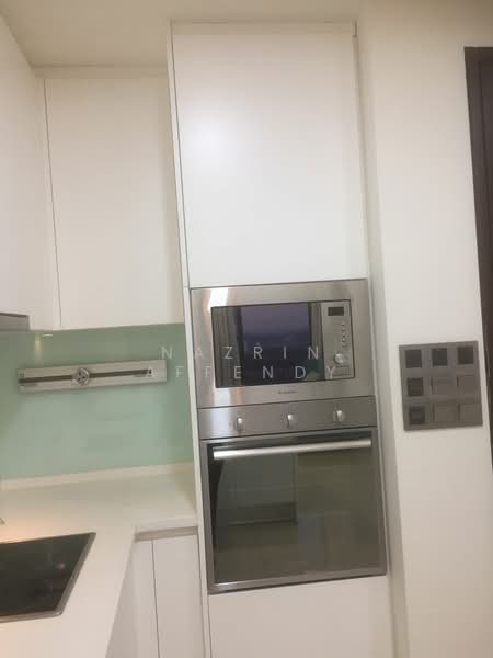 Servis Apartment untuk Disewa di Trefoil @ Setia City - Nazrin Affendy - Kitchen - PropertyGuru.com.my