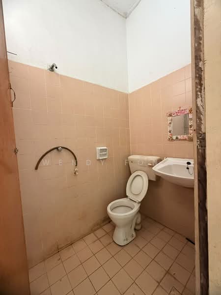 1-storey Terraced House for Sale in Taman Bukit Tiram (Ulu Tiram) - Wendy Fong - PropertyGuru.com.my
