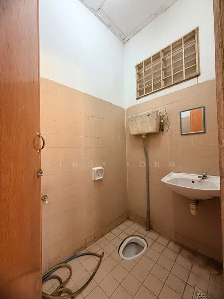 1-storey Terraced House for Sale in Taman Bukit Tiram (Ulu Tiram) - Wendy Fong - PropertyGuru.com.my