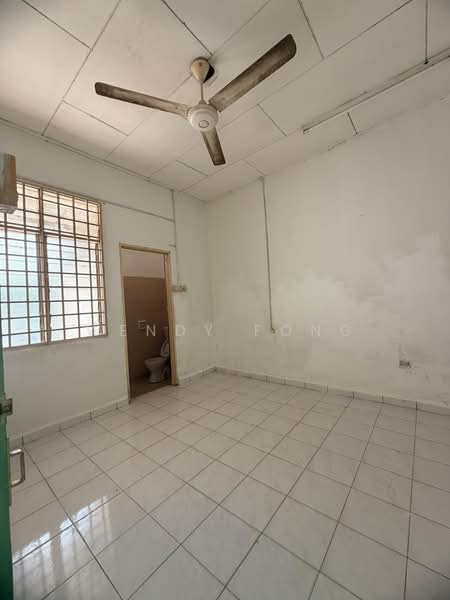 1-storey Terraced House for Sale in Taman Bukit Tiram (Ulu Tiram) - Wendy Fong - PropertyGuru.com.my