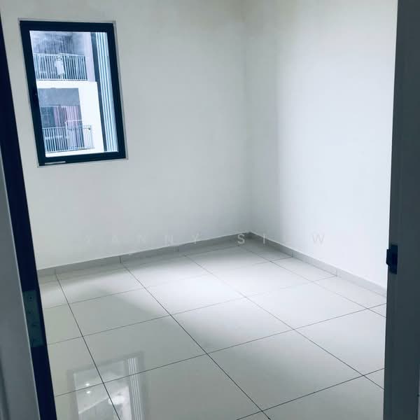 Service Residence for Sale at Seasons Garden Residences - Yanny Siow - Interior - PropertyGuru.com.my
