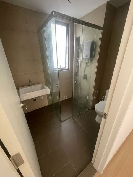 Kondominium untuk Dijual di Kuchai Sentral - Gerald Liew - Bathroom - PropertyGuru.com.my