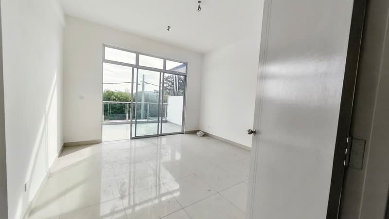 2.5-storey Terraced House for Sale in Taman Evergreen Heights (Batu Pahat) - Hoki Teo - PropertyGuru.com.my