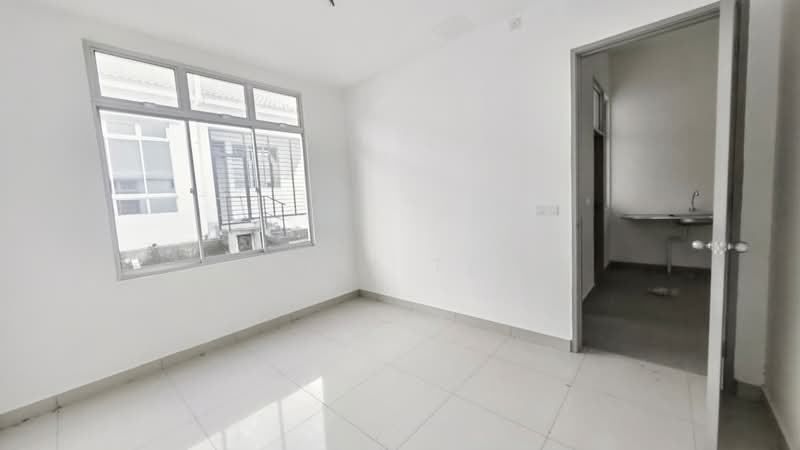 2.5-storey Terraced House for Sale in Taman Evergreen Heights (Batu Pahat) - Hoki Teo - PropertyGuru.com.my