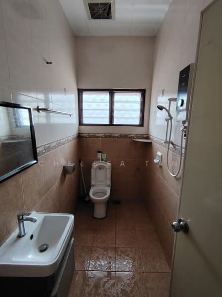 Semi-Detached House for Sale in SS 3, Taman Sentosa (Petaling Jaya) - Chelsea Tan - Bathroom - PropertyGuru.com.my