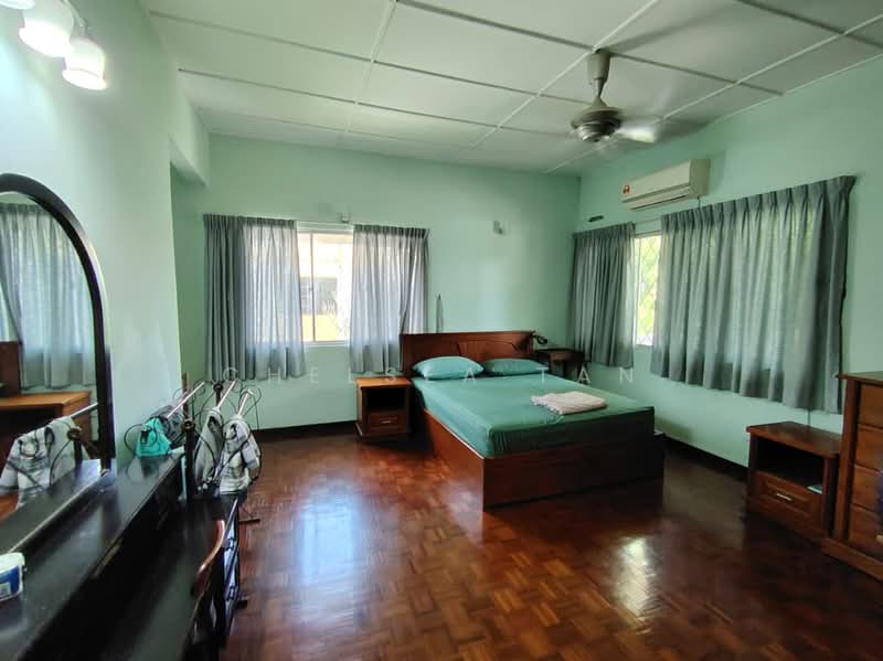 Semi-Detached House for Sale in SS 3, Taman Sentosa (Petaling Jaya) - Chelsea Tan - Bedroom - PropertyGuru.com.my