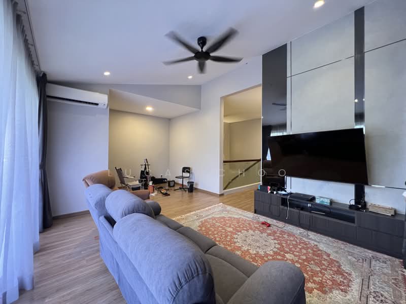 Semi-Detached House for Sale in Taman Melawati (Ulu Kelang) - Lucas Choo - Living Room - PropertyGuru.com.my