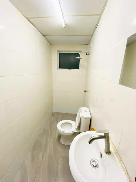 Service Residence for Sale at Amara Residences - Ahmad Muslim - Bathroom - PropertyGuru.com.my