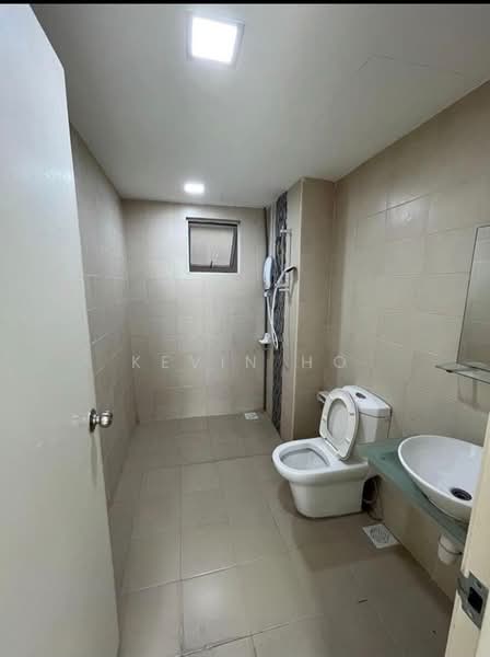 Servis Apartment untuk Dijual di Greenfield Regency - Kevin Ho - Bathroom - PropertyGuru.com.my