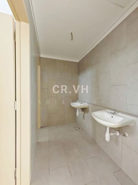Kedai / Pejabat untuk Disewa di Bandar Gamuda Cove (Dengkil) - Taniel Yap - Bathroom - PropertyGuru.com.my