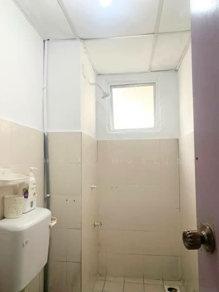 Pangsapuri untuk Dijual di One Selayang - Ahmad Muslim - Bathroom - PropertyGuru.com.my