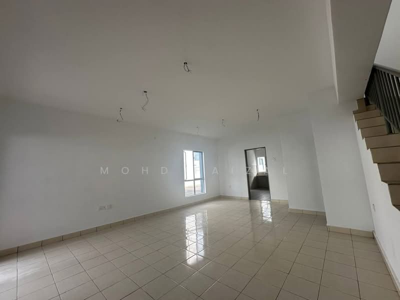 Rumah Teres 2 Tingkat untuk Dijual di Rantau (Negeri Sembilan) - Mohd Faizal - Living Room - PropertyGuru.com.my