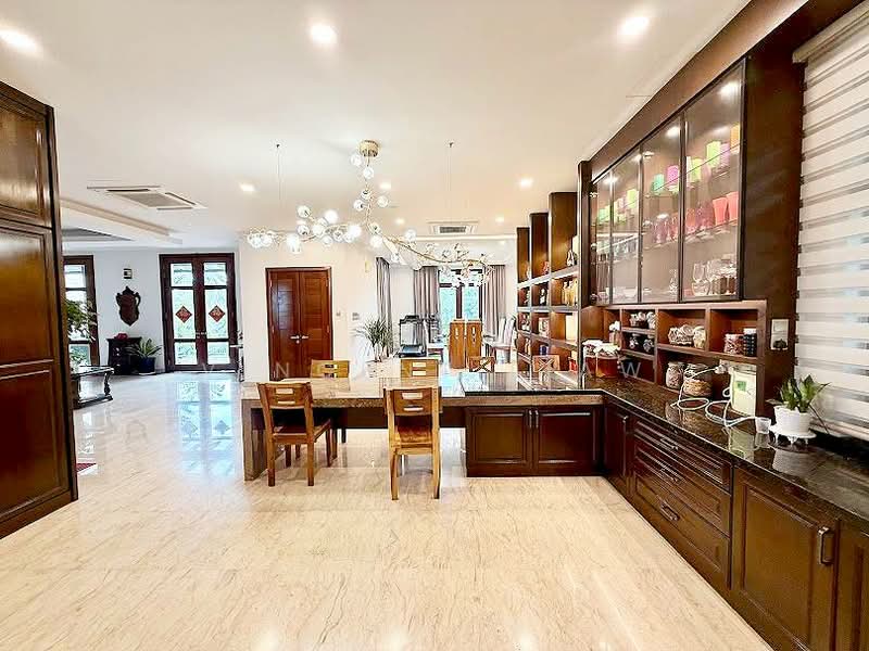 Rumah Banglo untuk Dijual di Saujana (Selangor) - Vincent Liaw - Dining Room - PropertyGuru.com.my