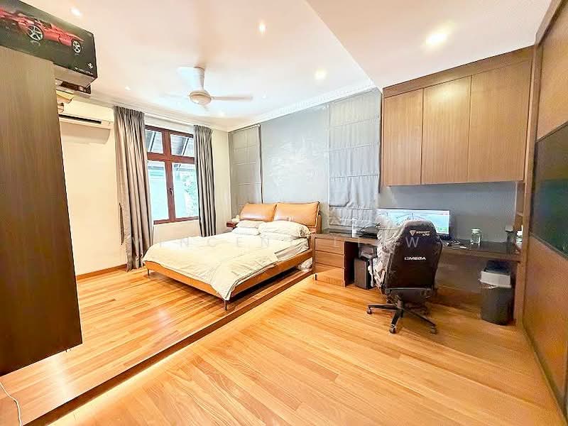 Rumah Banglo untuk Dijual di Saujana (Selangor) - Vincent Liaw - Bedroom - PropertyGuru.com.my