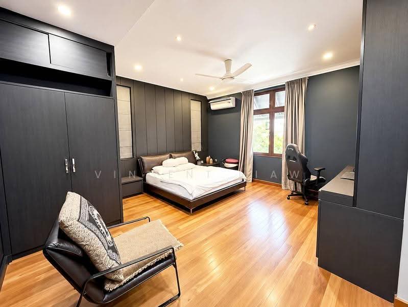 Bungalow House for Sale in Saujana (Selangor) - Vincent Liaw - Bedroom - PropertyGuru.com.my