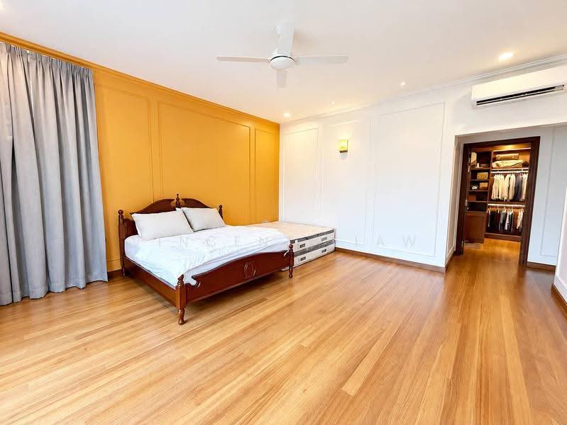 Bungalow House for Sale in Saujana (Selangor) - Vincent Liaw - Bedroom - PropertyGuru.com.my