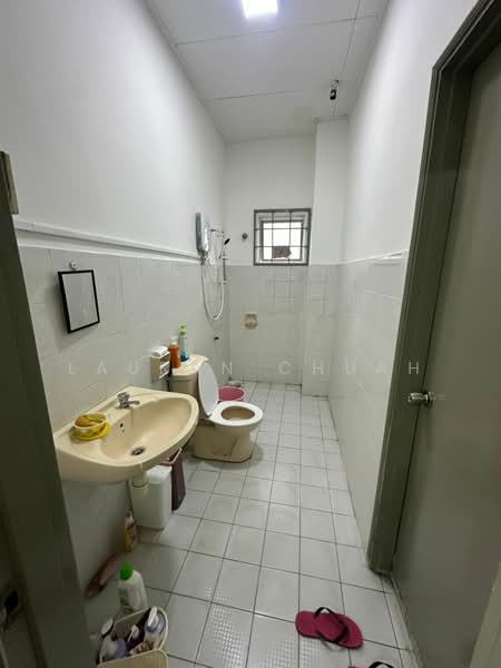 Rumah Teres 2 Tingkat untuk Disewa di Bandar Utama (Selangor) - Lauran Chuah - Bathroom - PropertyGuru.com.my