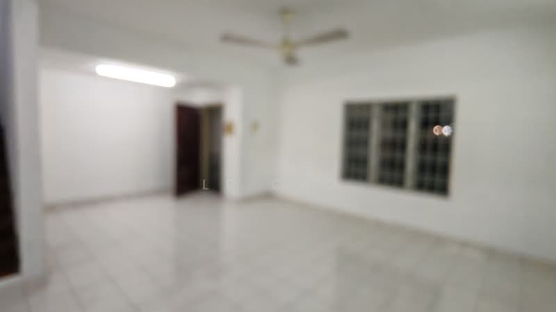 Rumah Teres 2 Tingkat untuk Dijual di Kota Kemuning (Shah Alam) - LS Chu - Living Room - PropertyGuru.com.my