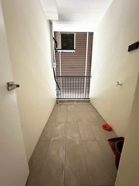Servis Apartment untuk Disewa di O'hako Residence - Jerrick Foo - Balcony - PropertyGuru.com.my