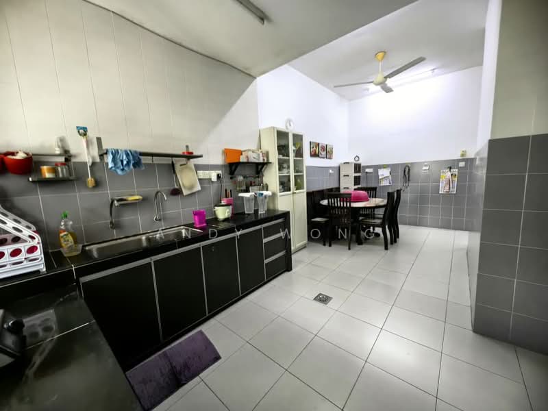 2-storey Terraced House for Sale in Bandar Teknologi Kajang (Kajang) - Andy Wong - Kitchen - PropertyGuru.com.my