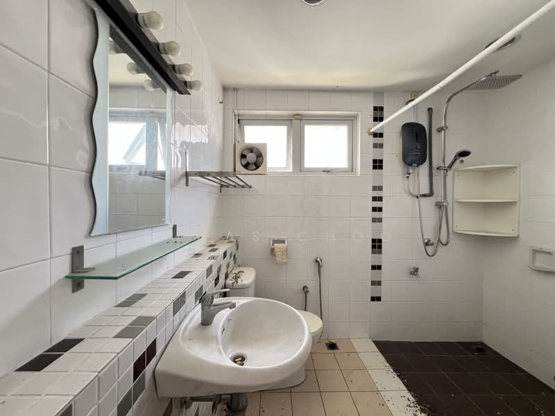 Banglo Pautan untuk Dijual di Ampang Jaya (Ampang) - Lucas Choo - Bathroom - PropertyGuru.com.my