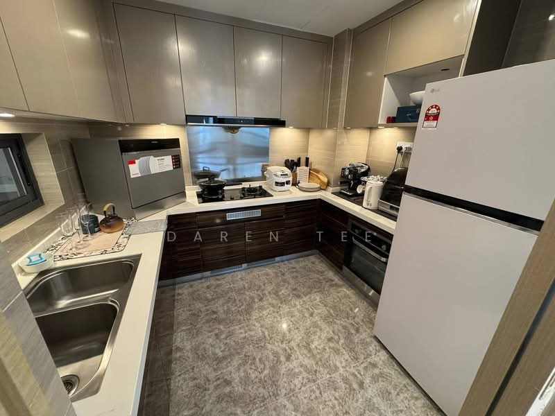 Condominium for Rent at R&F Princess Cove Phase 2-Seine Region - Daren Tee - Kitchen - PropertyGuru.com.my