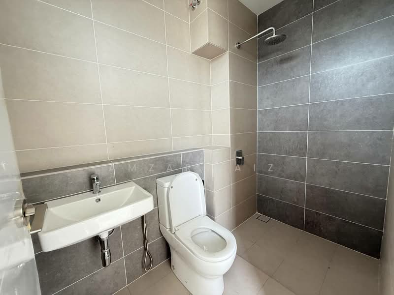 Semi-Detached House for Sale in Kajang (Selangor) - Amzar Faiz - PropertyGuru.com.my