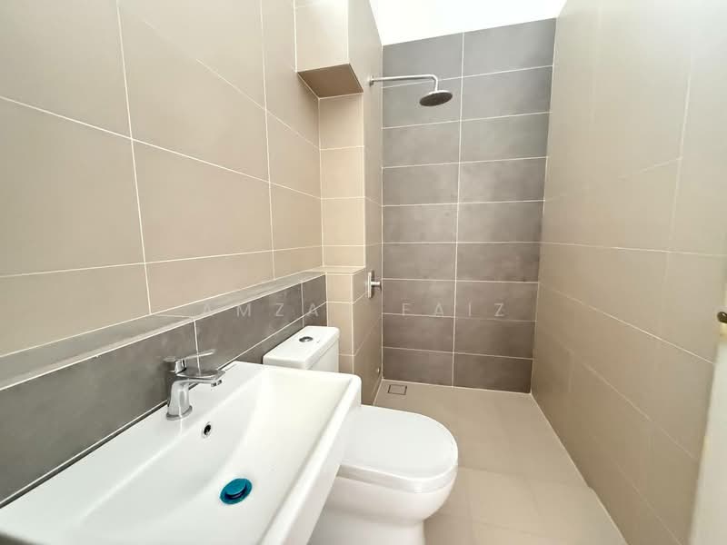 Semi-Detached House for Sale in Kajang (Selangor) - Amzar Faiz - PropertyGuru.com.my
