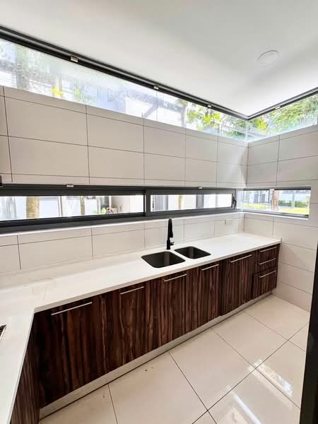 3.5-storey Terraced House for Rent in Desa Parkcity (Kuala Lumpur) - Kean Sim - Kitchen - PropertyGuru.com.my