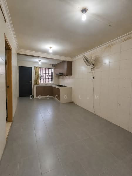 2-storey Terraced House for Sale in Serdang Jaya (Seri Kembangan) - Bosco Lum - Kitchen - PropertyGuru.com.my