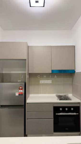 Servis Apartment untuk Disewa di Citizen @ Old Klang Road - JR Chia - Kitchen - PropertyGuru.com.my