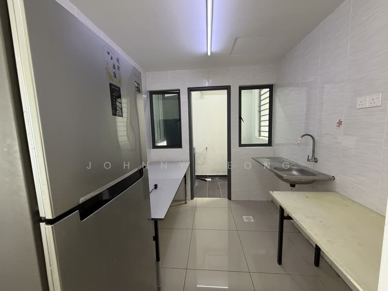 Condominium for Sale at Emerald Residence - Johnny Leong - Kitchen - PropertyGuru.com.my