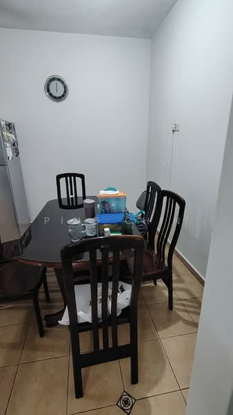 2-storey Terraced House for Rent in Bandar Baru Sri Petaling (Sri Petaling) - Ping Chin - Dining Room - PropertyGuru.com.my