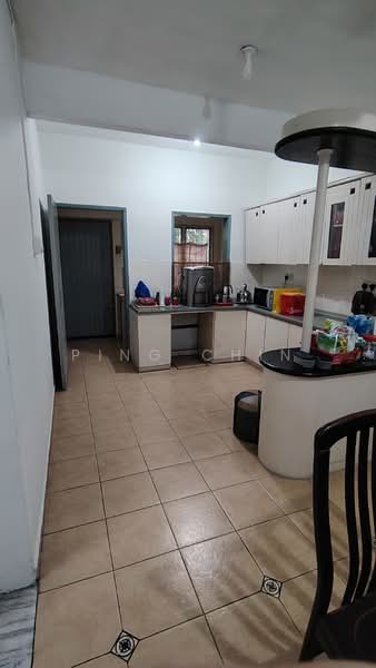 2-storey Terraced House for Rent in Bandar Baru Sri Petaling (Sri Petaling) - Ping Chin - Kitchen - PropertyGuru.com.my