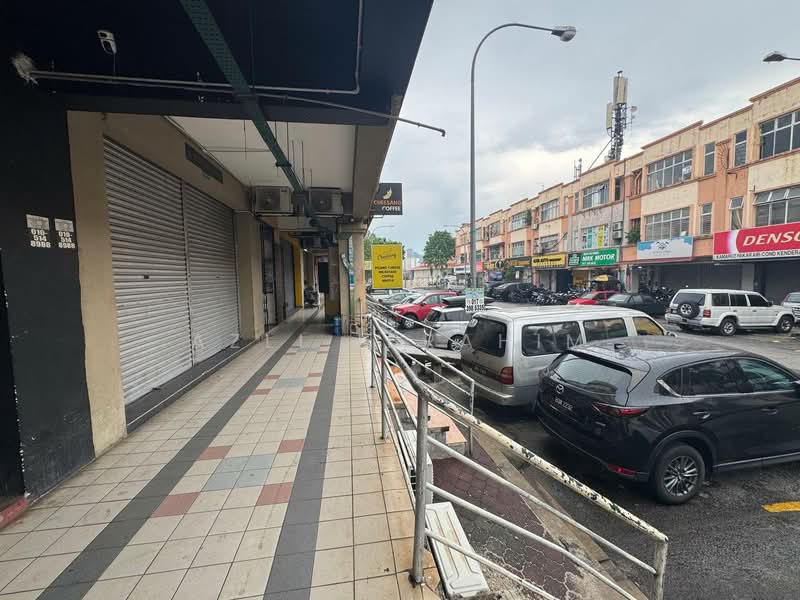 Kedai untuk Dijual di Taman Prima Saujana (Kajang) - Azli Ibrahim - Exterior - PropertyGuru.com.my