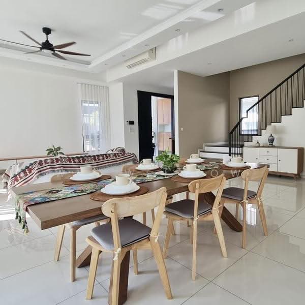 Rumah Berkembar untuk Disewa di Telok Panglima Garang (Selangor) - Wei Wei Low - PropertyGuru.com.my