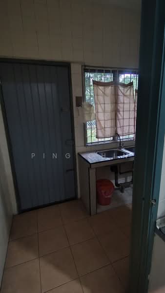 2-storey Terraced House for Rent in Bandar Baru Sri Petaling (Sri Petaling) - Ping Chin - Kitchen - PropertyGuru.com.my