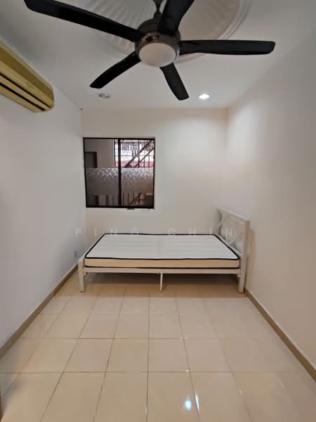 2-storey Terraced House for Rent in Bandar Baru Sri Petaling (Sri Petaling) - Ping Chin - Bedroom - PropertyGuru.com.my