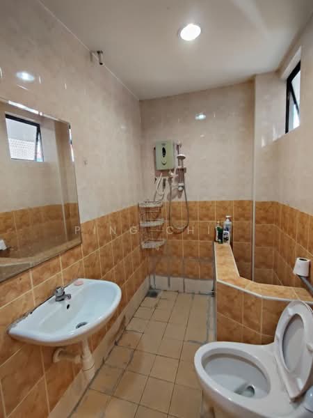 2-storey Terraced House for Rent in Bandar Baru Sri Petaling (Sri Petaling) - Ping Chin - Bathroom - PropertyGuru.com.my
